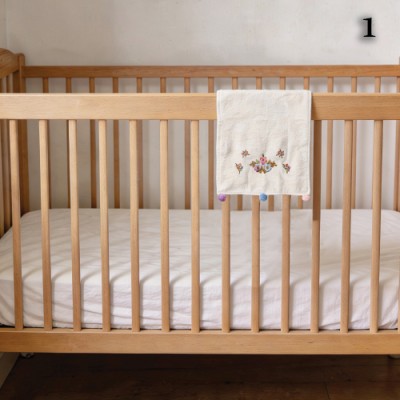 1 Пон Пон - 100% памук Велвет крпа со вез 30цм x 50цм